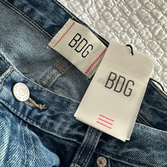 *New With Tags* BDG by Urban Outfitters Carpenter Utility Straight Jeans - Picture 4 of 6